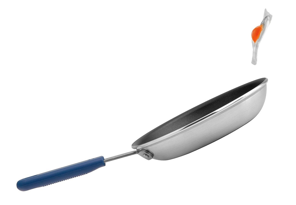 Ceramic vs. Teflon: An egg flips out of a Misen nonstick pan