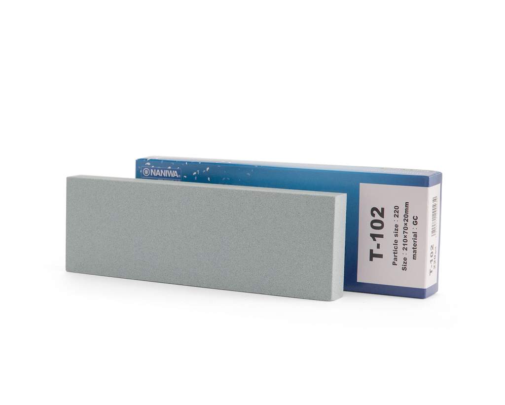 Honing vs. sharpening: a professional sharpening stone