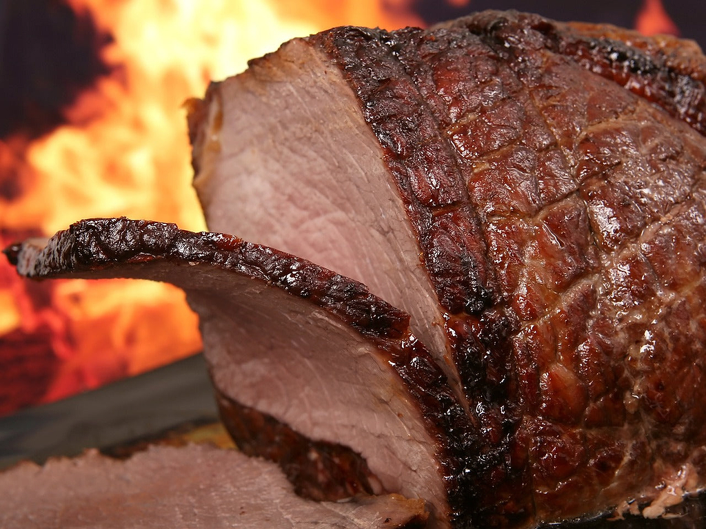 A sliced meat roast