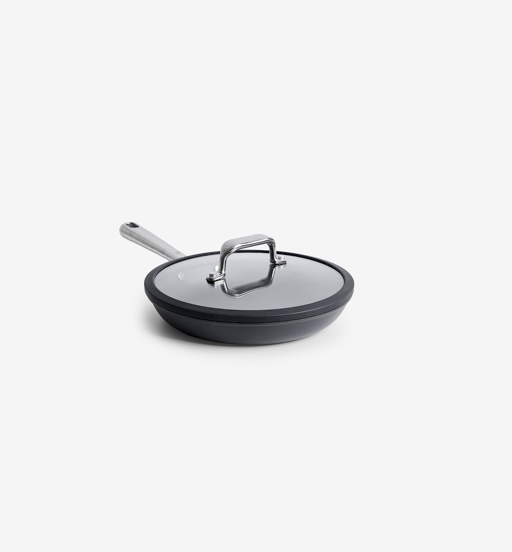 Hard-anodized nonstick frying pan with glass lid and stainless steel handle