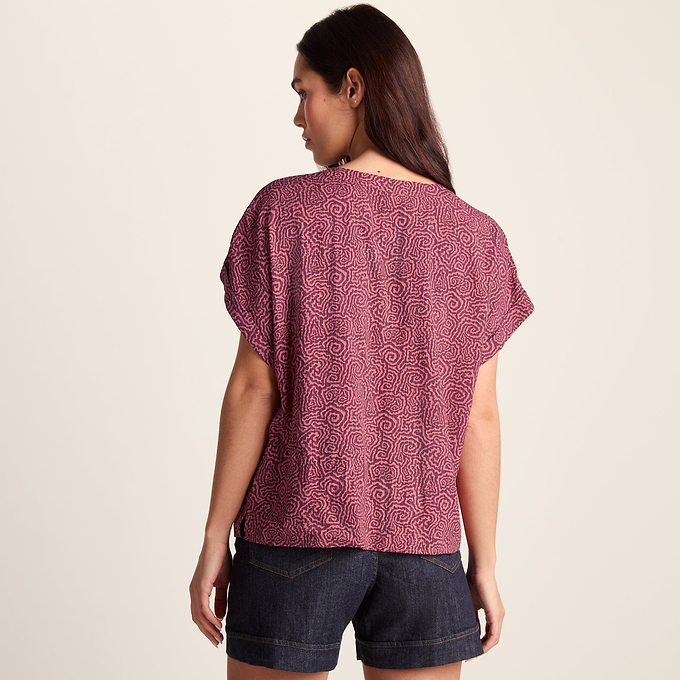 Meredith Womens Short Sleeve Supersoft Blouse - Black Raspberry Wiggle Print