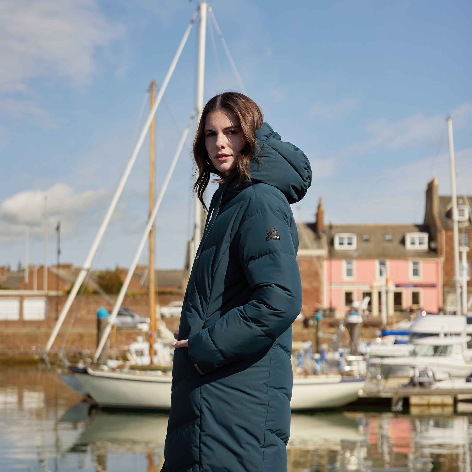 Raleigh Luxe Womens Long Shower Resistant Down Insulated Jacket