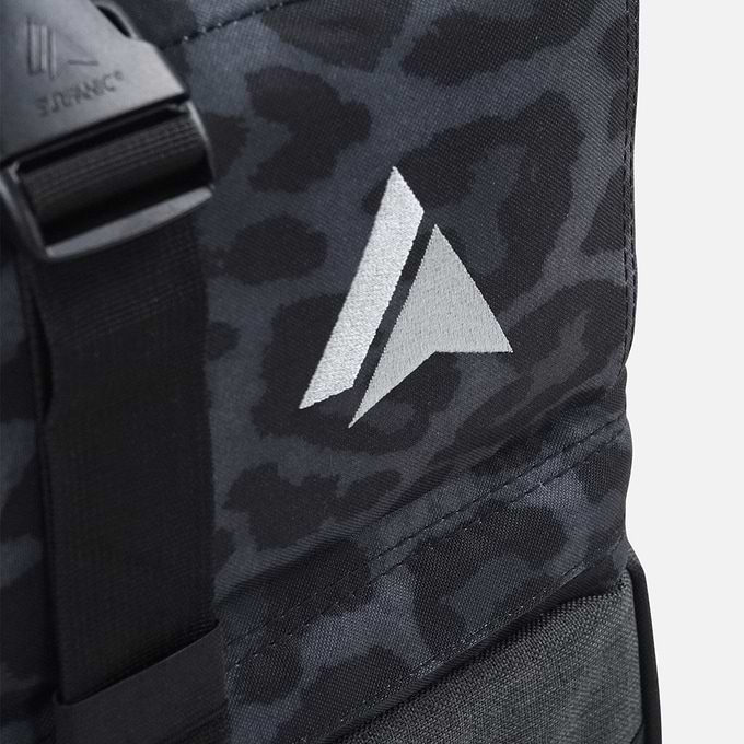 Surfanic Maxim 3.0 70L Roller Bag - Jet Black