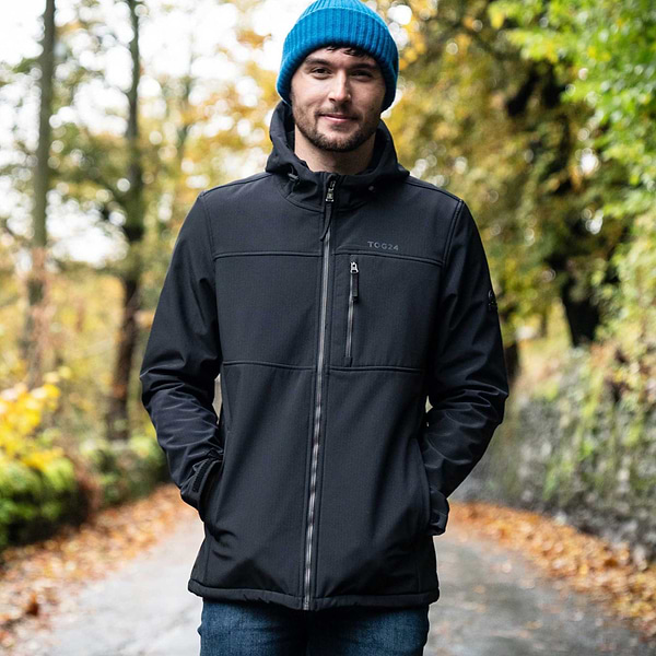 Truro Mens Hooded Softshell Jacket - Black – TOG24