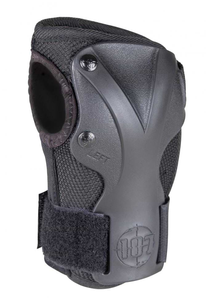 Introducing the 187 Killer Derby Wrist Guards in Black—boasting a sleek design with a hard protective plate and adjustable strap. The padded interior, complemented by logo and rivet details, offers exceptional support and cushioning for wrists during activities such as skating or snowboarding.