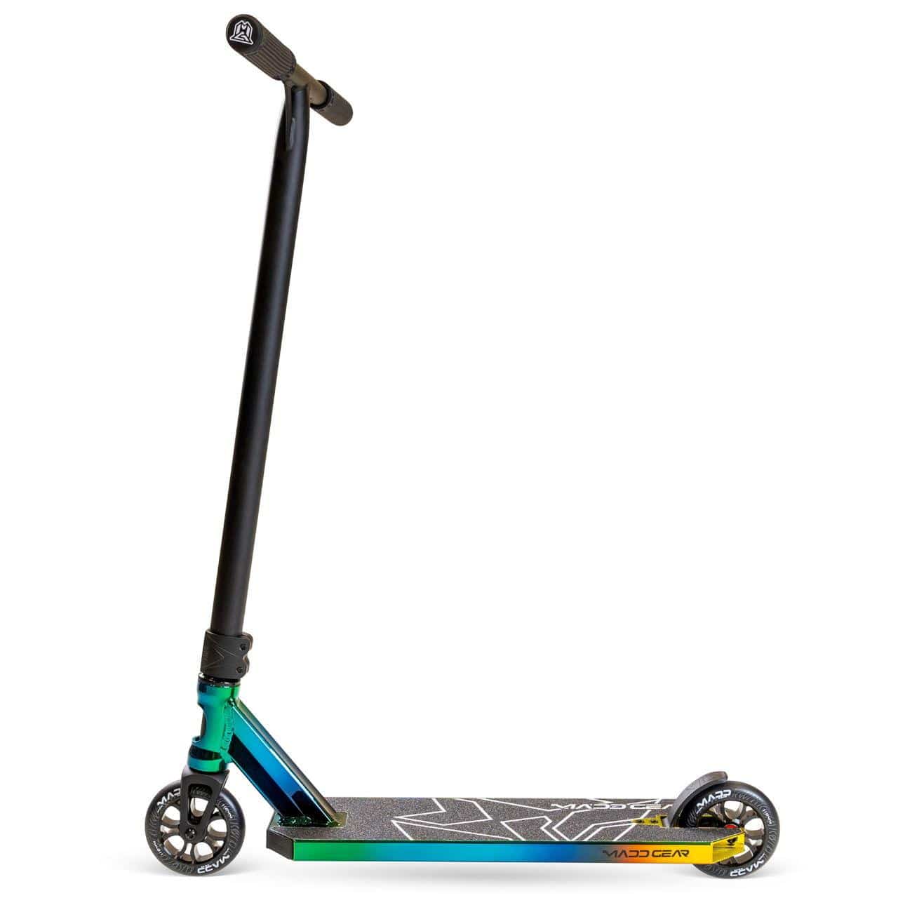 The Madd Gear MG 6 Kinetic Complete Stunt Scooter in Neochrome/Black features a durable aluminium deck, black handlebar and grip tape, white-detailed wheels, and high-speed bearings for smooth rides. Brand: Madd Gear (MGP).