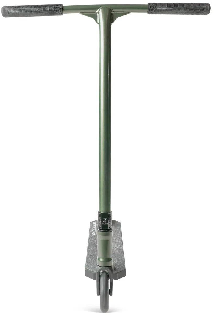 The Madd Gear Viral KAOS Complete Stunt Scooter - Forest, photographed from the front, displays its handlebars, stem, front wheel, and grippy deck—ideal for skatepark tricks.