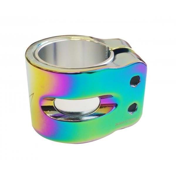 The Blunt Envy Twin Slit 2 Bolt Oversized Scooter Clamp in Oil Slick Neochrome features a shiny, iridescent aluminum surface that reflects a spectrum of colors such as blue, yellow, and pink. This lightweight clamp's vibrant multicolored appearance makes it perfect for enhancing the aesthetics of any stunt scooter.