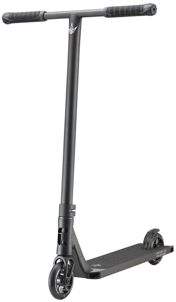 The Blunt Envy Colt S6 Complete Stunt Scooter in black boasts a wide chromoly Tension bar handlebar, a robust frame, and two durable wheels. Its deck is textured for enhanced grip, featuring a sleek and modern design perfect for executing tricks and stunts.