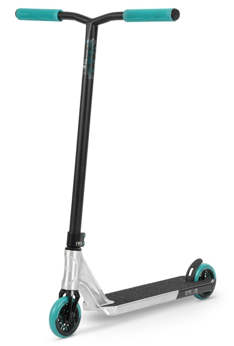 Introducing the Invert Supreme Journey 4 Jamie Hull Complete Stunt Scooter - a stylish ride in raw and teal. This sleek scooter showcases Typhoon cro-mo bars and features teal grips and wheels. Its lightweight alloy deck comes in a raw finish with a textured black surface for enhanced grip, perfectly complementing its minimalistic frame.
