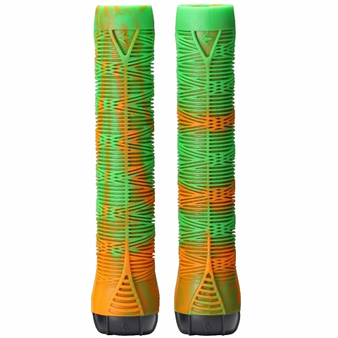 The Blunt Envy Flangeless V2 Green / Orange Stunt Scooter Grips - 160mm showcase a striking design of intertwined green and orange swirls. Crafted from Thermo Plastic Rubber, these grips are enhanced with textured grooves to improve hold. Stylish black-capped ends complement the design, while a subtle logo near the top completes the look.
