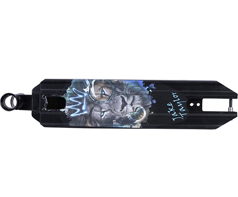 The Revolution Storm Jake Taylor Signature Stunt Scooter Deck from Revolution showcases a lion adorned with glasses and a crown on a sleek black surface. "Jake Taylor" is elegantly scripted in blue, making this 4.7" x 19" lightweight deck truly ideal for park riders.