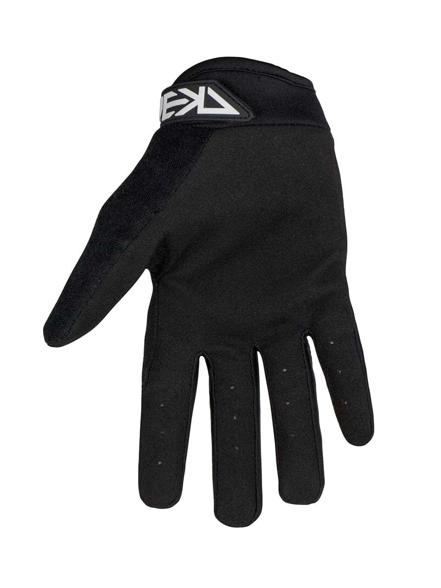A single grey skate protection glove from REKD is showcased, featuring subtle accents and the brand's logo on the wrist area. This touchscreen-compatible glove includes four visible fingers and a thumb, with textured details designed to enhance grip. Its lightweight and flexible material promises an ergonomic fit for maximum comfort.