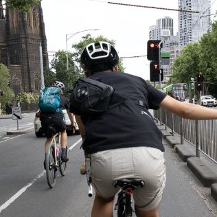 Crumpler x Pedla Fruiterer Bag on Bike
