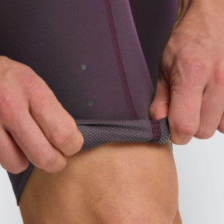 SuperFIT PRO bib shorts silicon injected non-stitch cuff
