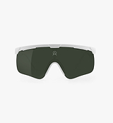 ALBA Optics DELTA white cycling sunglasses, lightweight TR90 wraparound frame, VZUM LEAF high-contrast green-enhancing lenses, aerodynamic ventilation, ultra-grippy temple tips, anti-fog performance eyewear made in Italy