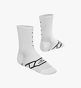 Lightweight Socks White - Introducing the latest in lightweight sock technology: Our Pedla sock is highly breathable with active performance wicking technology for maximum moisture management & temperature control - ideal for hot summer days. Constructed from a Nylon + Coolmax® core spun covered Lycra® containing unsurpassed moisture management and sport stability.