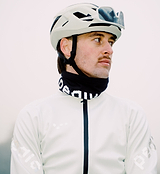 Close-up of men's porcelain thermal cycling jacket on cyclist with helmet and sunglasses — windproof, water-resistant thermal knit, SAB two-way waterproof zipper, reflective details, hem gripper, concealed rear pocket for winter commuting.