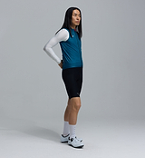 Men's Classic LITE teal cycling gilet side view — lightweight windproof water-resistant packable vest with breathable mesh back, two-way zipper, reflective details and rear pockets for road cycling, commuting and training