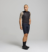 Pedla Essentials Men's Classic LITE Gilet Black - The Classic LITE Gilet is designed for riders who want one reliable layer to handle it all—training in winter, racing in summer, and everything in between. It’s lightweight and easy to stow, making it the piece you’ll reach for when the forecast looks uncertain or when you just need a bit more protection from the wind.