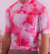 Close-up of Floral Men's Classic Jersey - Cosmos fabric and hem gripper, detailing sweat-wicking texture and silicone band for stay-in-place comfort