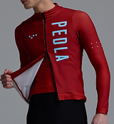 PEDLA Heritage men's thermal long-sleeve cycling jersey, solid fox red close-up — Chillblock thermal fleeced interior, full front zip, reflective logos, 3 rear pockets with zip side pocket, hem gripper, articulated sleeves, UPF 50+ winter cycling