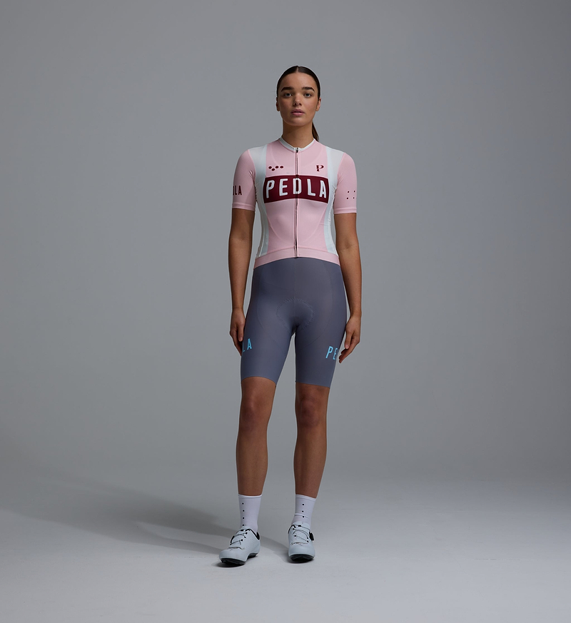 Heritage Women's Classic cycling jersey in vintage pink, LunaLUXE breathable SPF50 moisture-wicking four-way stretch with ventilation panels, extended sleeves, low-cut collar and silicone gripper, sleek form-fitting road cycling top