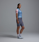 Heritage women's Classic LITE gilet, powder blue lightweight cycling vest, windproof water-resistant breathable recycled fabric with mesh back, SAB two-way zipper, silicone hem, reflective accents, three rear pockets, side view