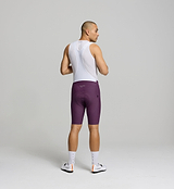 Back view of the SuperFIT 2.0 Cycling Bib Shorts, featuring breathable straps, a contoured fit, and optimised stability for long rides.