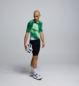 Pedla PRO Men's Pursuit 2.0 Jersey AirFoils Green - Meet your short sleeve cycling jersey for when rapid is the name of the game. High end Italian fabrics combine with an engineered fit to result in a jersey ready for your next pursuit. The AeroPRISMA sleeves are finished at the hems with a heat-welded seal, negating the need for any stitching.