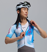 PRO Analogue Pro Pursuit 3.0 short-sleeve race-fit cycling jersey in Analogue Blue - aero sleeves, breathable Italian fabric, mesh underarms, heat-welded hem, reflective accents, 3 rear pockets