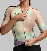 Detailed view of the shear mesh underarm panels, offering enhanced ventilation and moisture-wicking properties to keep riders cool and dry in high-intensity conditions.