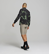 Pedla ON_OFF Cargo Shirt Green - Set off on your next gravel or road adventure with the unparalleled versatility and style of the ON_OFF Grid Cargo Shirt. This multi-use shirt is your go-to gear for both intense rides and casual encounters, blending seamlessly into every part of your cycling lifestyle.