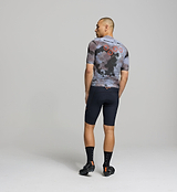 Pedla ON_OFF Men's SuperSYSTEM Jersey Light Purple - When the ride demands more, your gear should too. The ON_OFF GRID SuperSYSTEM Jersey is your ultimate companion for long days in the saddle—whether you're tearing up gravel tracks, chasing horizons on the open road, or grinding through epic mixed-terrain adventures.