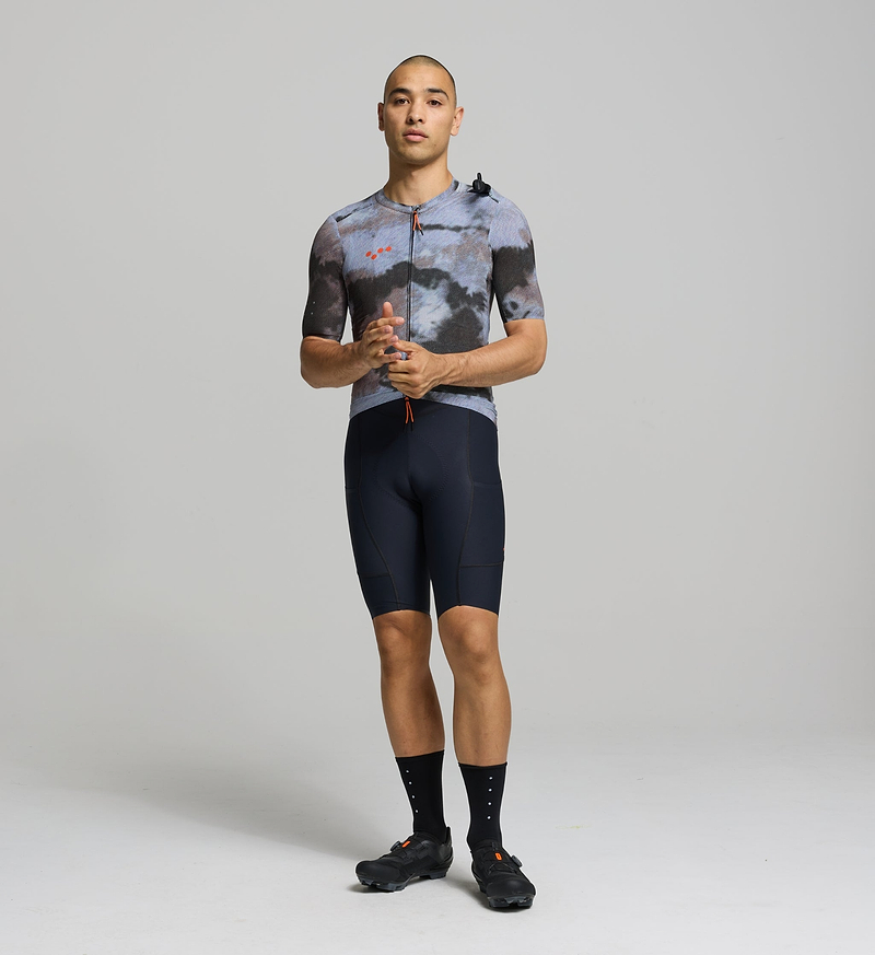 Pedla ON_OFF Men's SuperSYSTEM Jersey Light Purple - When the ride demands more, your gear should too. The ON_OFF GRID SuperSYSTEM Jersey is your ultimate companion for long days in the saddle—whether you're tearing up gravel tracks, chasing horizons on the open road, or grinding through epic mixed-terrain adventures.