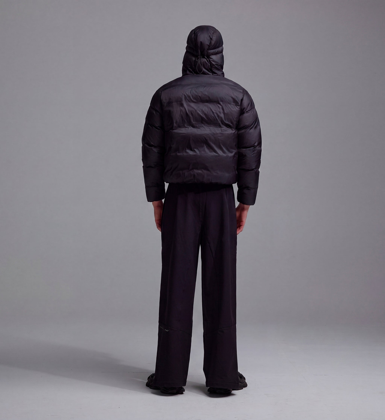 Pedla X N-0 Down Pull Over Black cycling jacket stay warm
