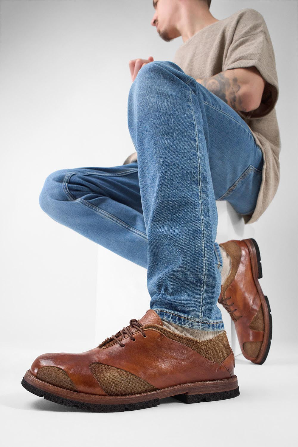 HARVEY tan-brown leather & canvas oxford shoes.