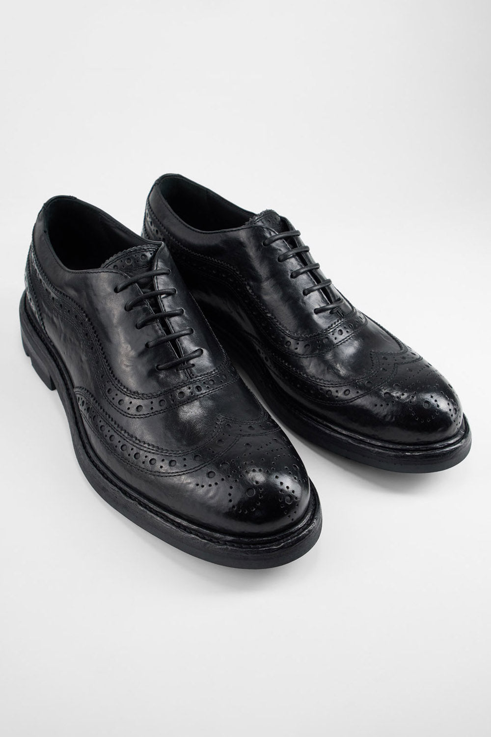 LENNOX urban-black brogue oxford shoes.