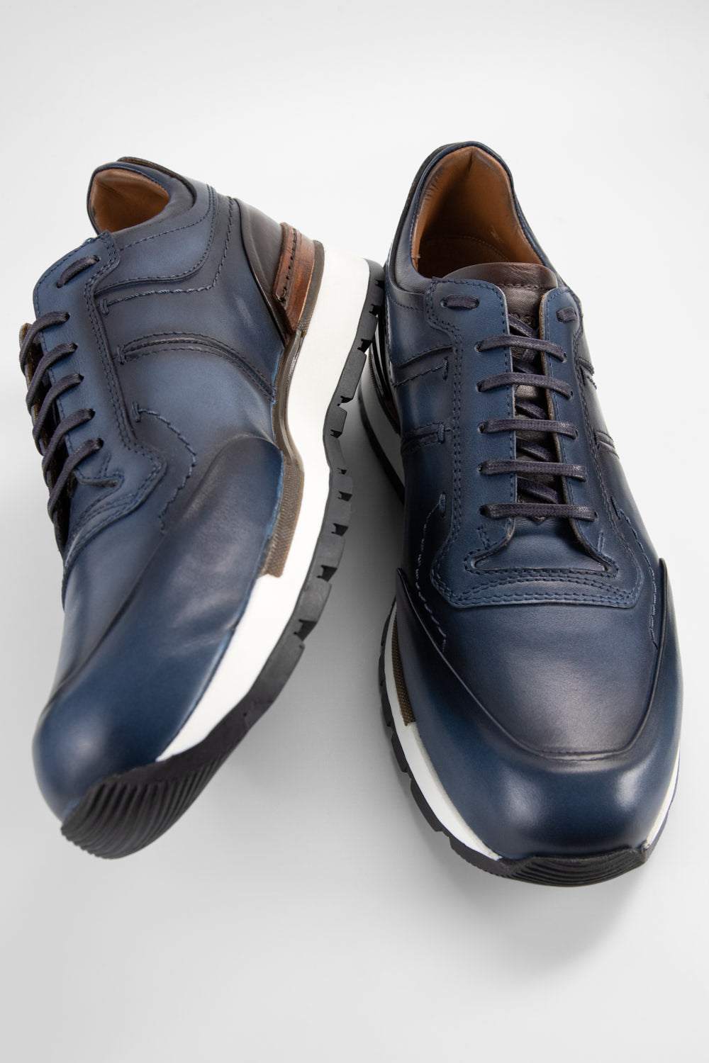 OWEN meteorite-blue triple stitched patina runners.