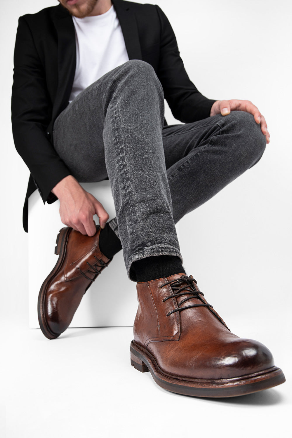 LENNOX rich-brown chukka boots | untamed street – UNTAMED STREET display picture 1