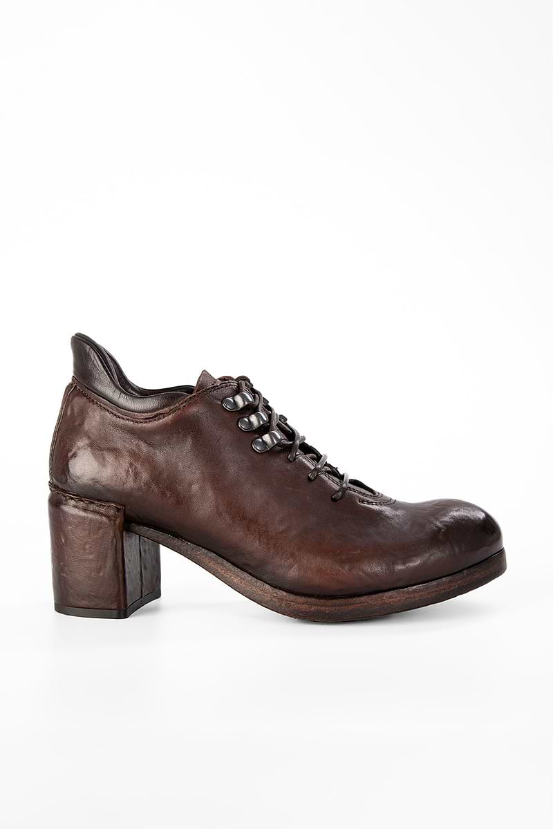 MADISON chocolate-brown lace up hiking shoes