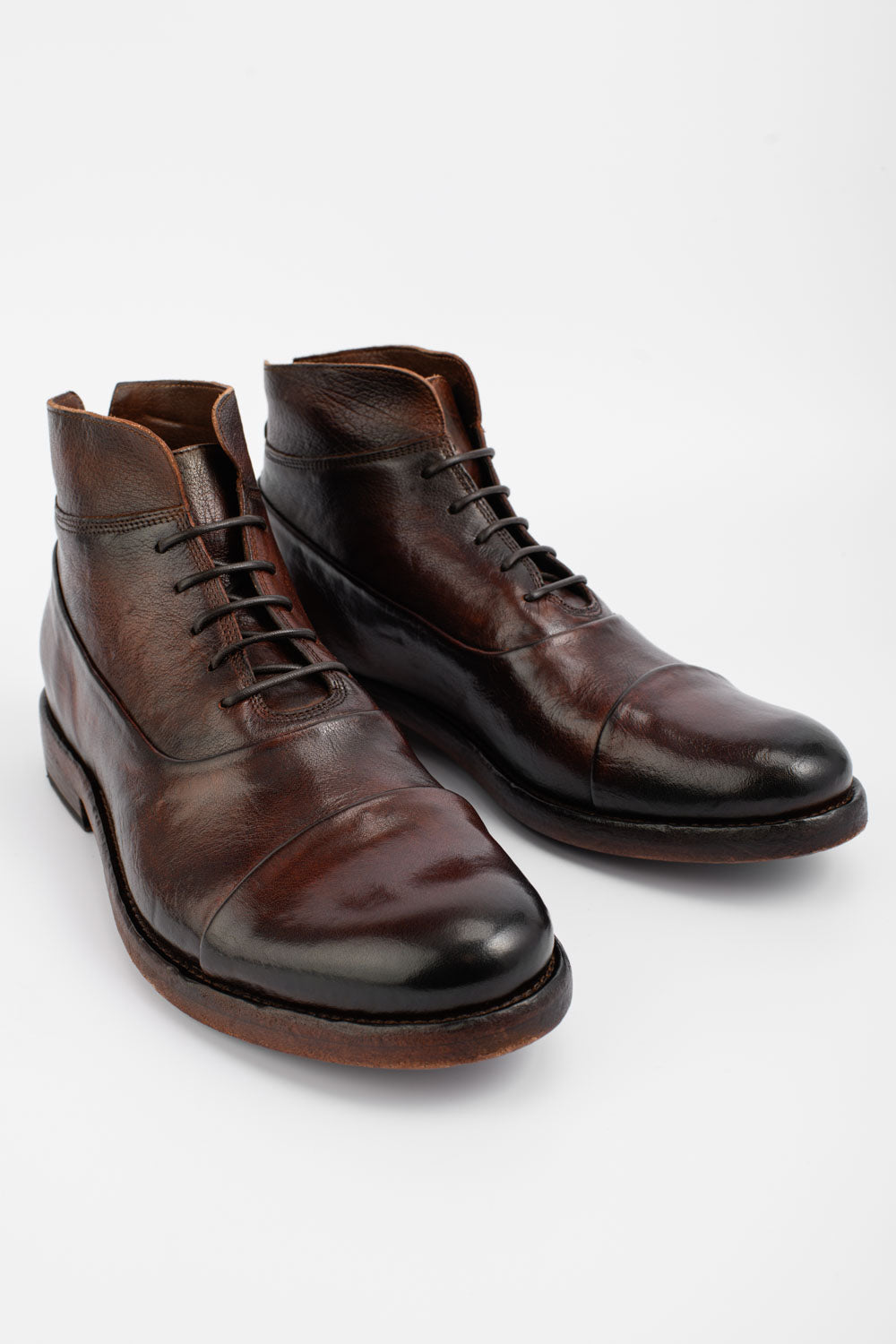 UNTAMED STREET Men Brown Buffalo-Leather Chukka Boots SLOANE