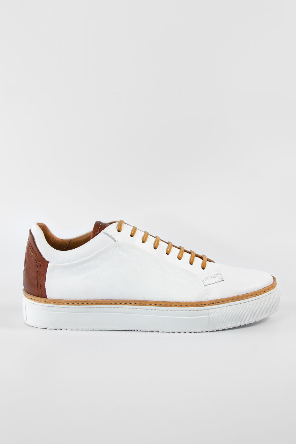 UNTAMED STREET Men White Calf-Leather Low Top Sneakers SOHO-EDGE