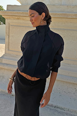 caption_Model is 5ft7” and wears size M