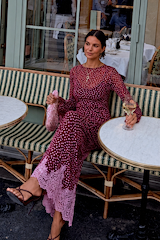 caption_Model is 5ft7” and is UK size 8, wearing UK size 10