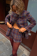  caption_Model is 5ft5” and is UK size 8, wearing UK size 10