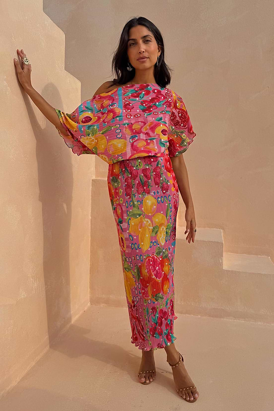 Women's Fruit Tilly Dress in - Size S
