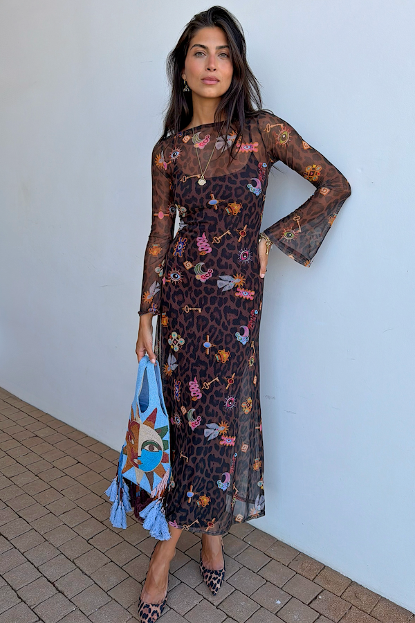 caption_Model is 5ft7” and wears UK size 10/ US 6 

