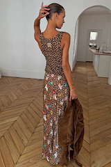 caption_Model is 5ft5” and is wearing UK size 8
