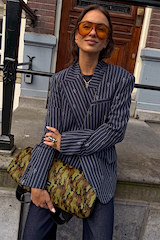 caption_Model is 5ft4" and wears UK 8/ US 4